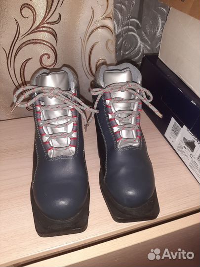 Лыжные ботинки 37 размер