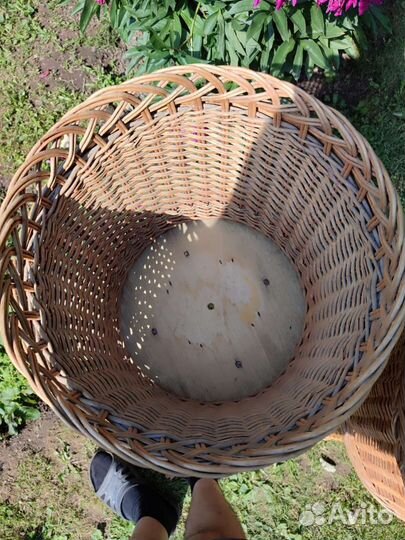 Плетёные горшки для цветов