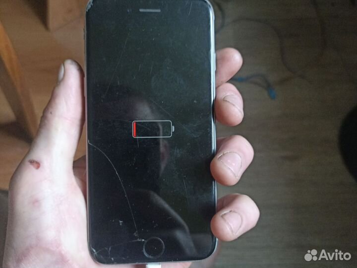 iPhone 6S, 16 ГБ