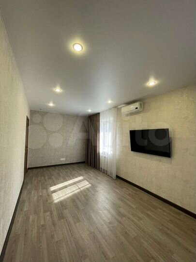 1-к. квартира, 55 м², 3/15 эт.