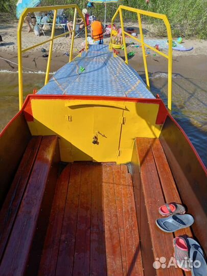 Лодка гулянка