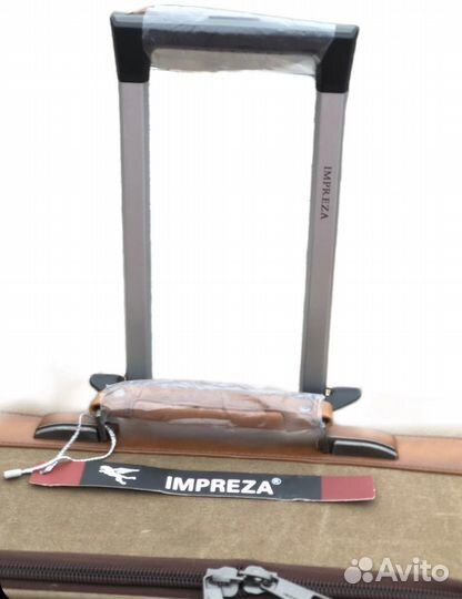 Чемодан на колесах