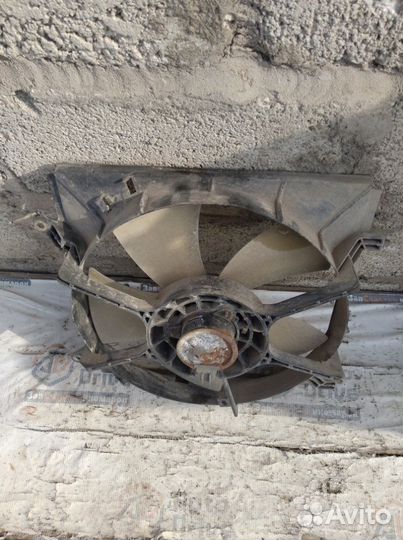 Диффузор радиатора Toyota Rav4 ACA20 1AZ 2001