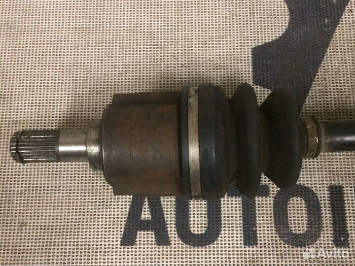 Привод левый Hyundai Solaris 49500-1R000