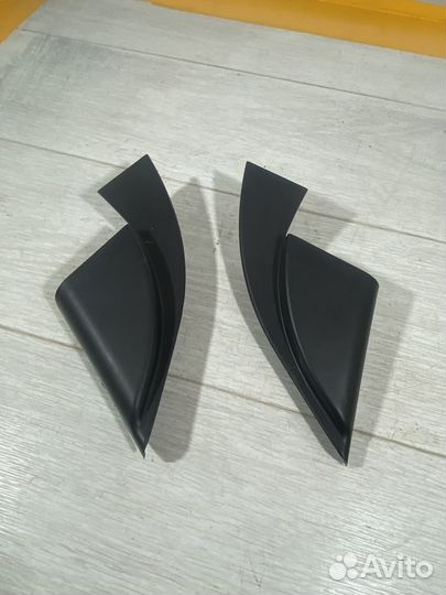 Накладки передних дверей Hyundai sonata YF