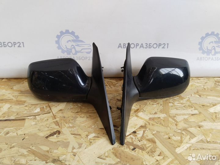Зеркало переднее левое и правое Mazda3 BK