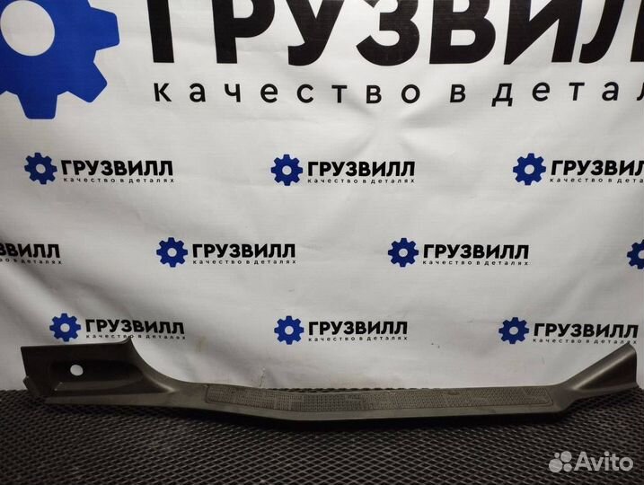 Накладка порога Volvo FH4 82212691