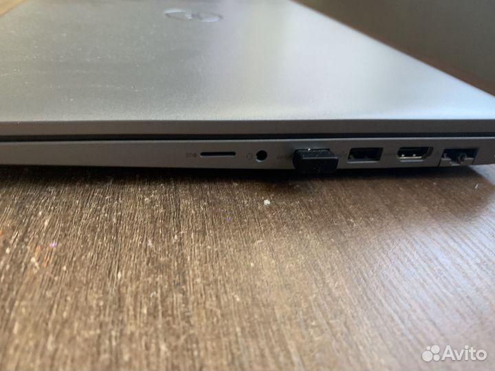 Ноутбук dell latitude 5540