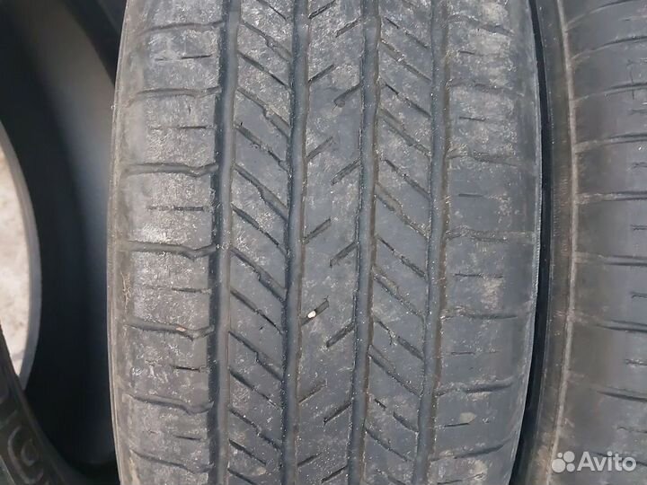 JCB Sitemaster 225/60 R17