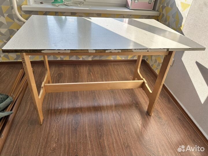 Парта школьная