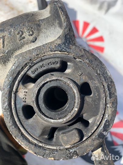 Рычаг нижний передний правый Mazda Сх-5 KE