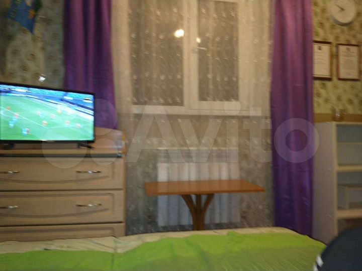 Комната 10 м² в 3-к., 2/2 эт.