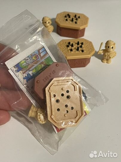 Киндеры 90 х.Коты с мебелью