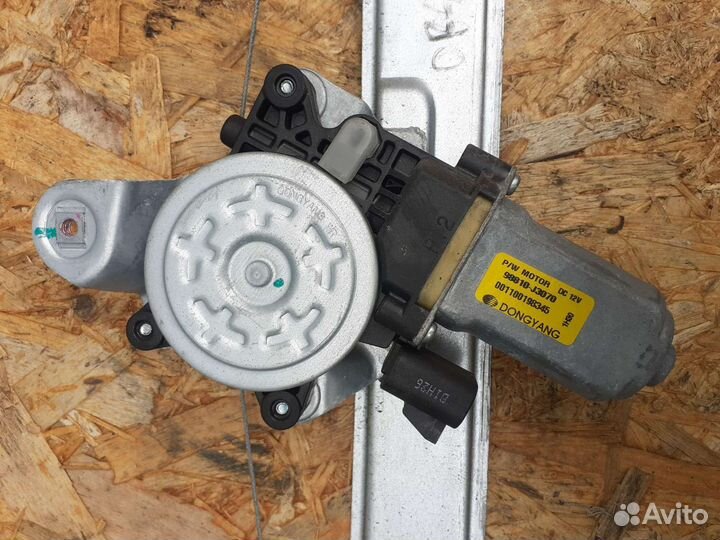 Стеклоподъемник задний правый Шевролет Орландо