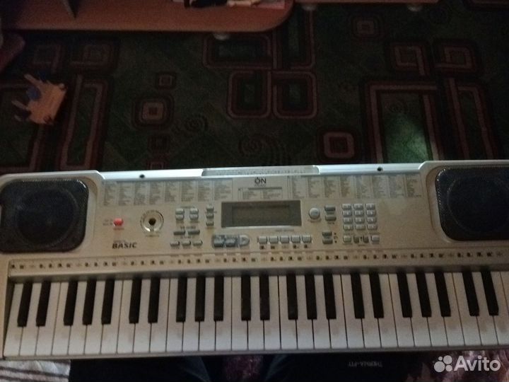 Синтезатор music