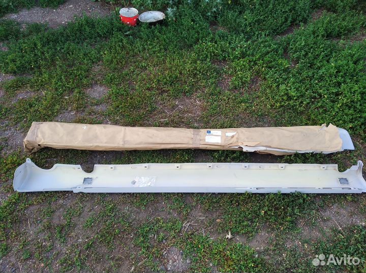 Накладки на пороги пластиковые Мерседес