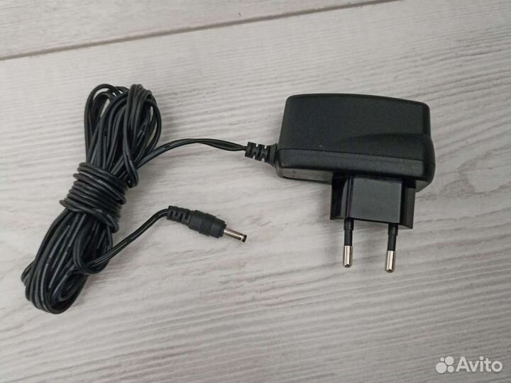 Блок питания DC +5V, 3.5*1.35мм