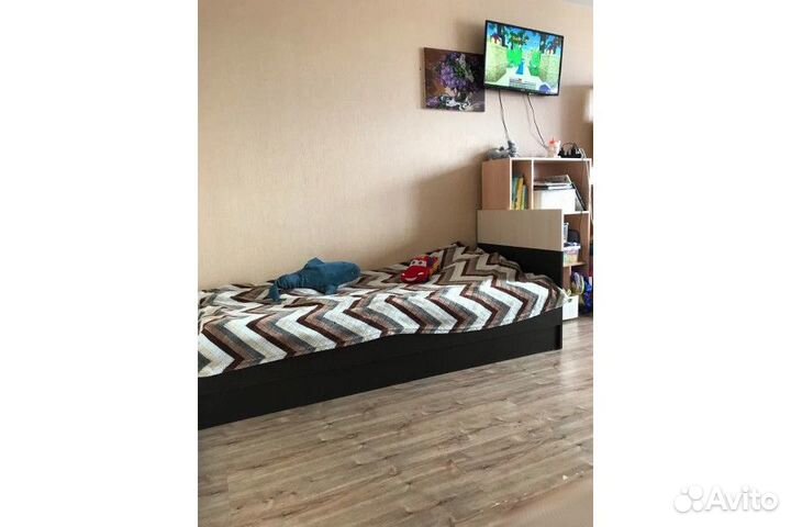 Кровать с матрасом новая
