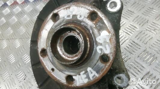 Ступица передняя правая volkswagen passat B6 (XEA2