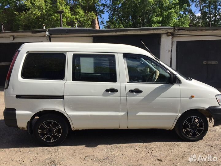 Toyota Lite Ace 1.8 AT, 1999, 200 000 км