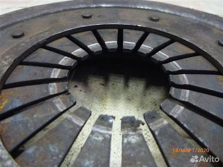 Корзина сцепления Mercedes-Benz 190 W201 M102E20