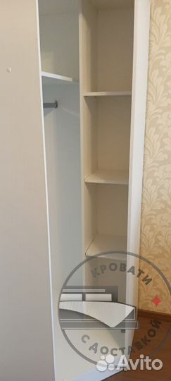 Шкаф распашной