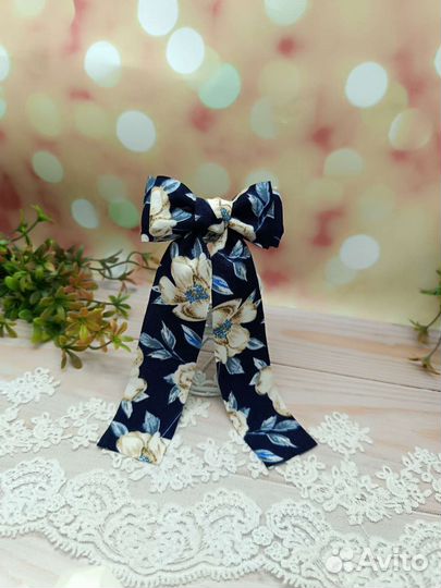 Бант для девушки школьницы школьный бант