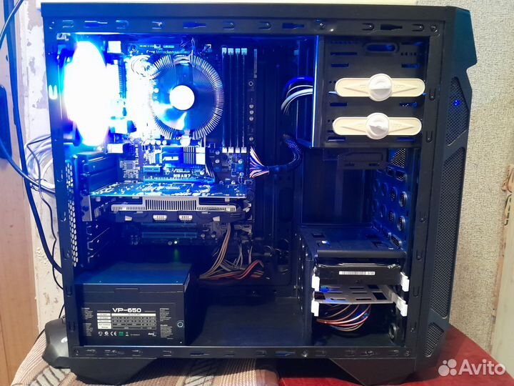 AMD FX-6200/SSD/1TB/14GB/4GB