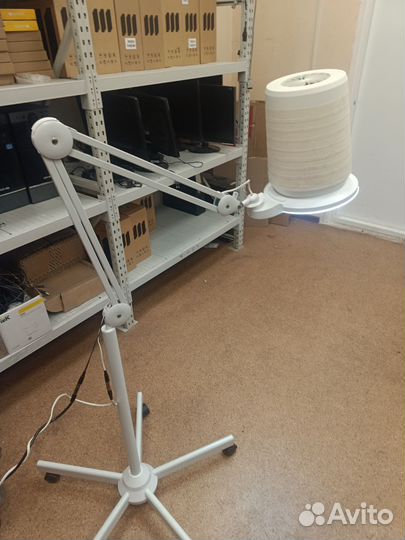 Вытяжка для маникюра и педикюра 4blanc