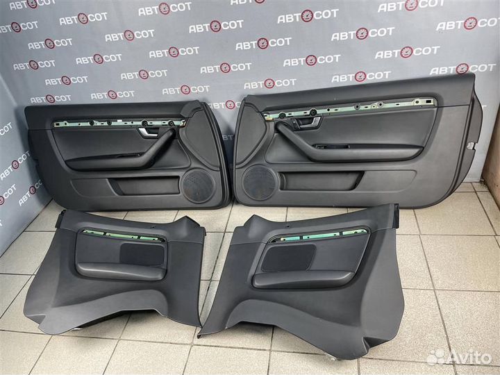 Дверные карты комплект Audi A4 Cabrio/qu 2007-20