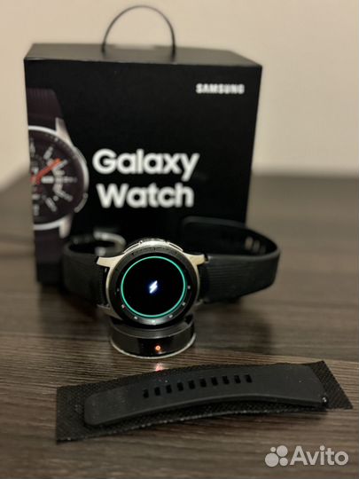 Samsung galaxy watch 46мм (sm r800)