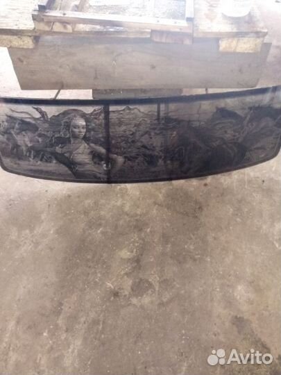 Стекло заднее газ волга
