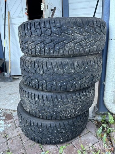 Yokohama Ice Guard IG55 215/55 R17 98T