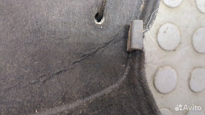 Полка багажника Volkswagen Tiguan, 2009