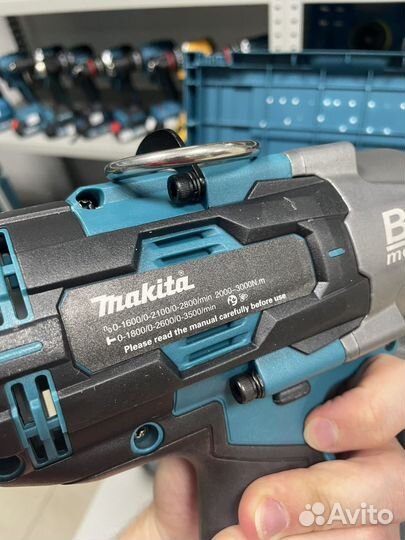 Грузовой аккумуляторный гайковерт Makita 3000нм