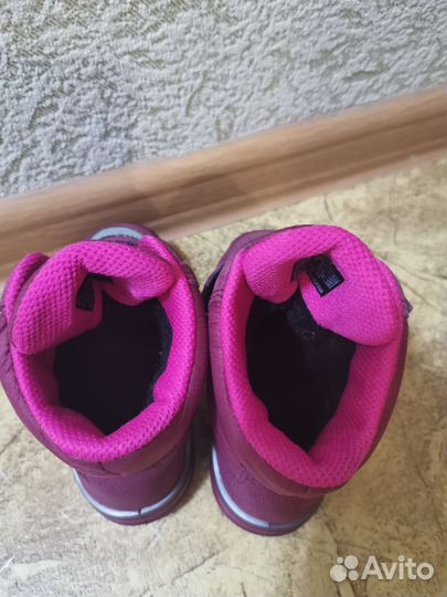 Ботинки демисезонные для девочки 22 размер
