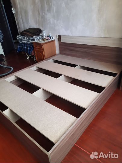 Кровать двухспальная 160 200 новая