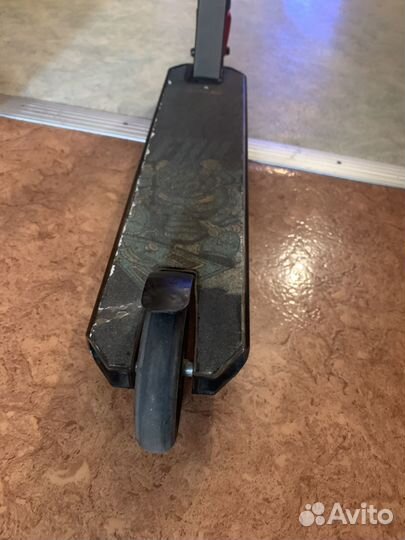 Продам трюковой самокат