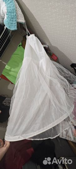 Кринолин подъюбник