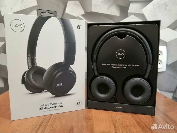 Беспроводные наушники jays