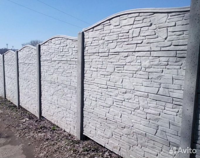 Бетонный забор