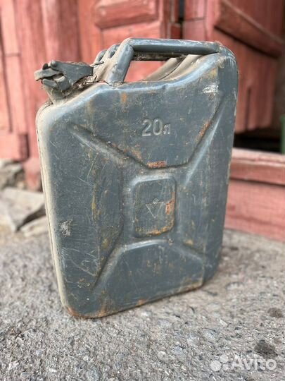 Канистра 20 литров