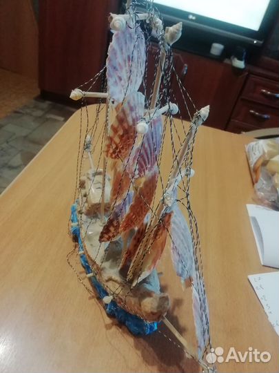 Кораблик сувенирный