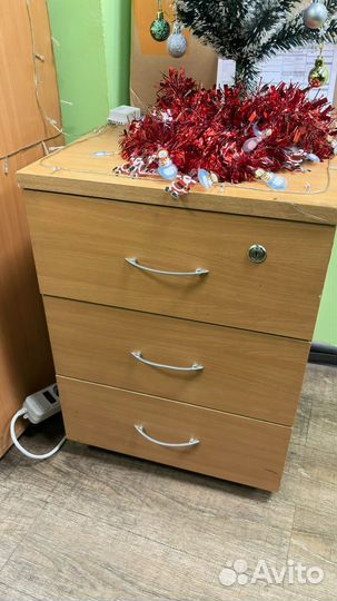 Мебель офисная б/у