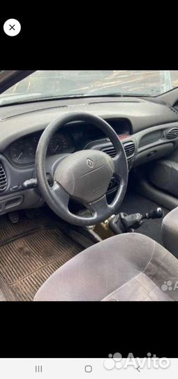 Салон Renault Megane 1