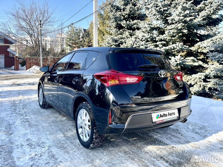 Toyota Auris 1.6 CVT, 2013, 143 900 км