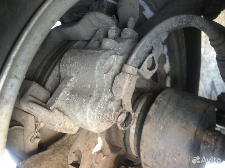 Суппорт передний нива 21214