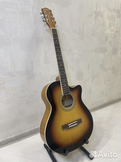 Гитара акустическая