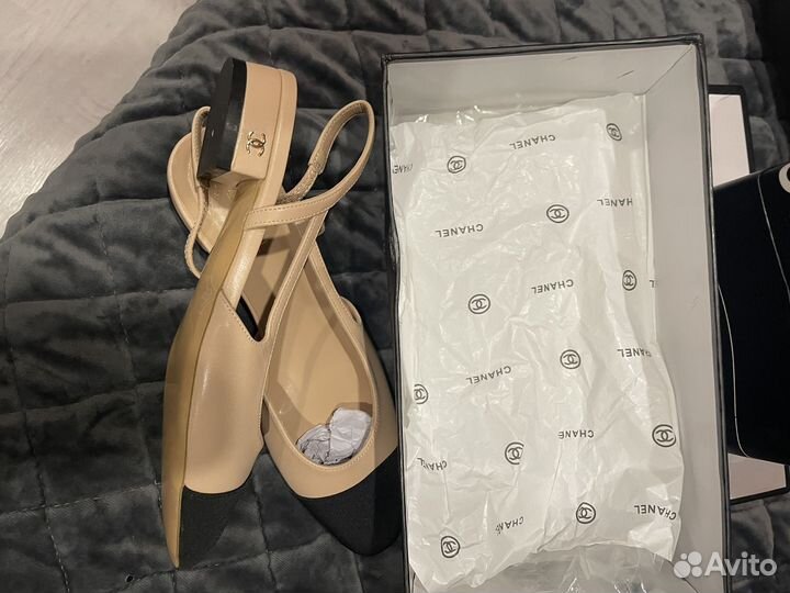 Босоножки натуральная кожа 39