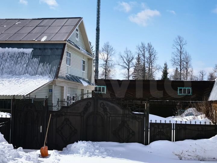 Дом 135 м² на участке 19,8 сот.